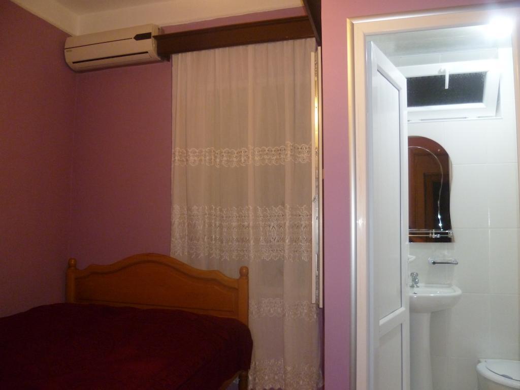 Suliko Guest House Batum Oda fotoğraf